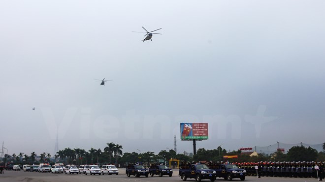 Bộ trưởng Trần Đại Quang phát lệnh xuất quân bảo vệ Đại hội Đảng - ảnh 12