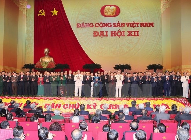 Toàn cảnh phiên bế mạc Đại hội toàn quốc lần thứ XII của Đảng - ảnh 6