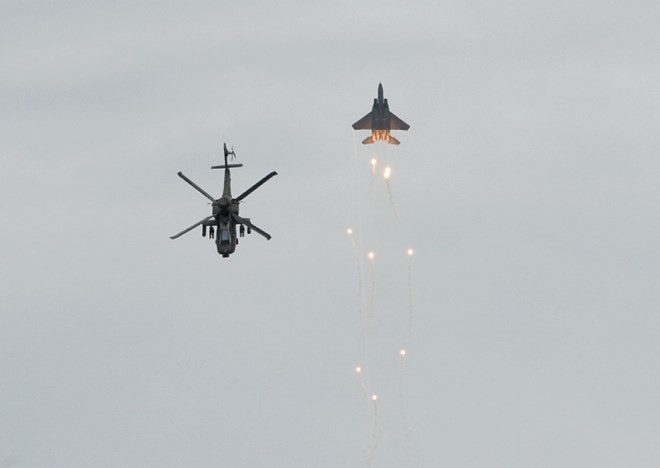 Những chiến đấu cơ nổi bật nhất tại Singapore Airshow - ảnh 3