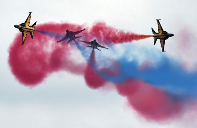Những chiến đấu cơ nổi bật nhất tại Singapore Airshow - ảnh 10