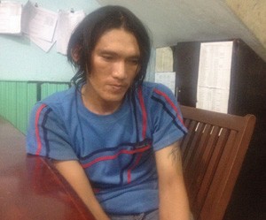 Triệt phá nhóm nghiện chuyên cướp giật bông tai - ảnh 1