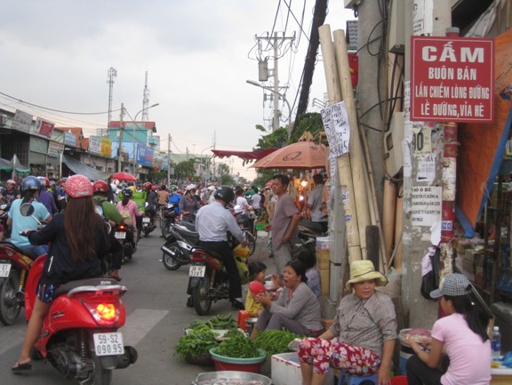 Những con đường 'bị biến dạng' - Kỳ 3 - ảnh 1