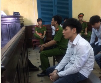 Truy đuổi giết người đến cùng chỉ vì nghĩ bị khinh thường - ảnh 1