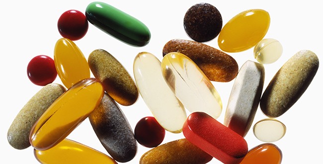 Dùng vitamin quá liều cũng gây ung thư - ảnh 1