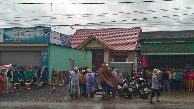 Tạm giữ nghi can xông vào nhà đâm chết 2 người ở Quảng Trị - ảnh 1