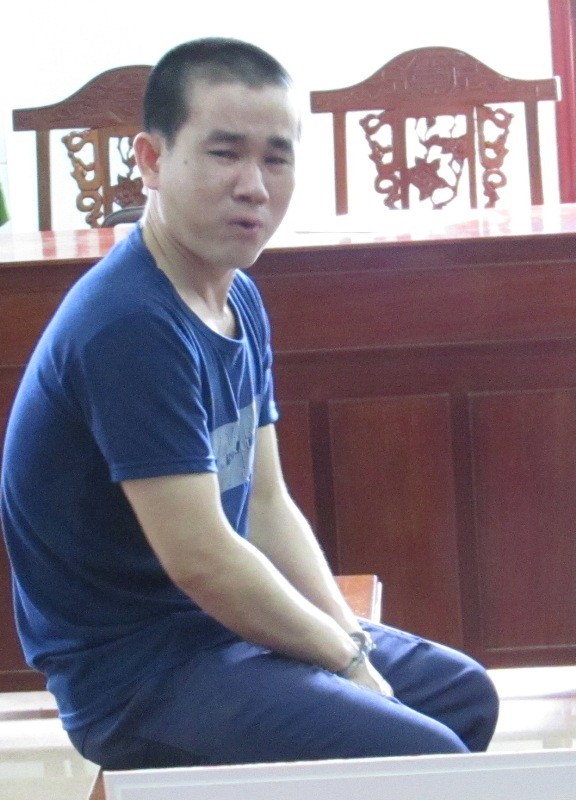Giả vờ nói chuyện với cha mẹ để tìm cách hiếp dâm bé gái - ảnh 2