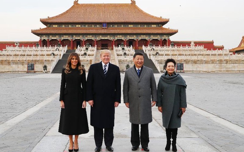 'Bộ sưu tập thời trang' của bà Trump khi công du châu Á - ảnh 11