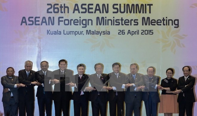 ASEAN: Hành động của Trung Quốc “có thể hủy hoại hòa bình” ở Biển Đông - ảnh 1
