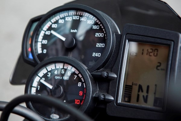 Cận cảnh 'xế nổ' BMW F800R hơn 500 triệu đồng - ảnh 7