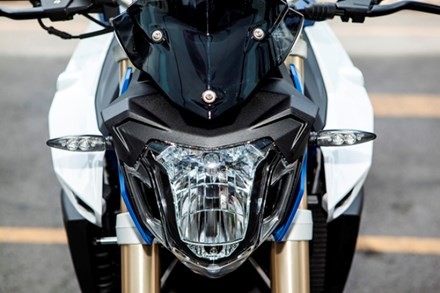 Cận cảnh 'xế nổ' BMW F800R hơn 500 triệu đồng - ảnh 1