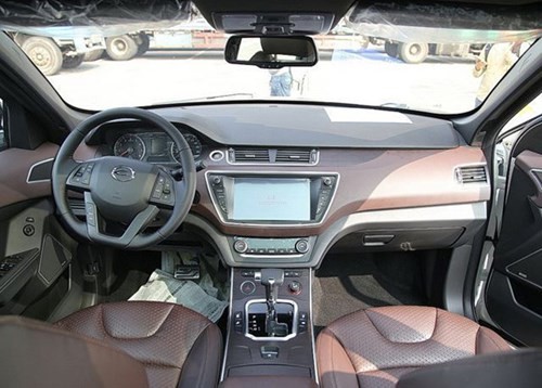 Land Rover hàng nhái ở Trung Quốc giá 600 triệu đồng - ảnh 1