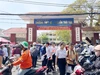 Thí sinh xin đi vệ sinh rồi mang điện thoại vào phòng thi