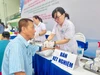 TP.HCM: Hơn 160.000 người được khám sức khỏe, nhiều nơi 'đi từng ngõ, gõ từng nhà' vận động