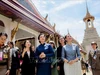 Phu nhân Ngô Phương Ly mặc trang phục truyền thống Thái Lan, thăm chùa Phật Ngọc