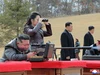 CHÙM ẢNH: Ông Kim Jong-un và con gái ngắm bắn súng bắn tỉa