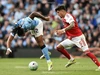 Man City thắng, Arsenal vẫn vô địch