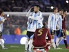 Messi không ra sân, đương kim vô địch Argentina gửi lời cảnh báo