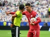 Ronaldo nổi nóng vì Messi: “Câu hỏi vô nghĩa!”