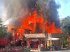 TP.HCM: Quán cà phê cháy ngùn ngụt, rất may không thiệt hại về người