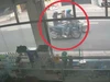Bắt giữ thanh niên giật dây chuyền vàng trên phố