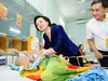 Phó Thủ tướng Phạm Thị Thanh Trà thăm và tặng quà cho bệnh nhi ở TP.HCM