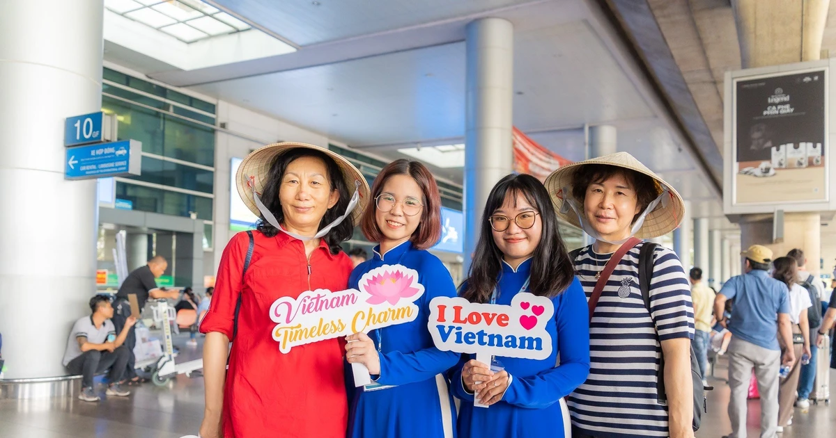 Vietnam is a favorite tourist destination for Chinese tourists in early 2024