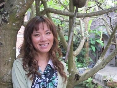 Nhà thơ Vi Thùy Linh tái xuất và “bùng nổ” | Báo Pháp Luật TP. Hồ Chí Minh