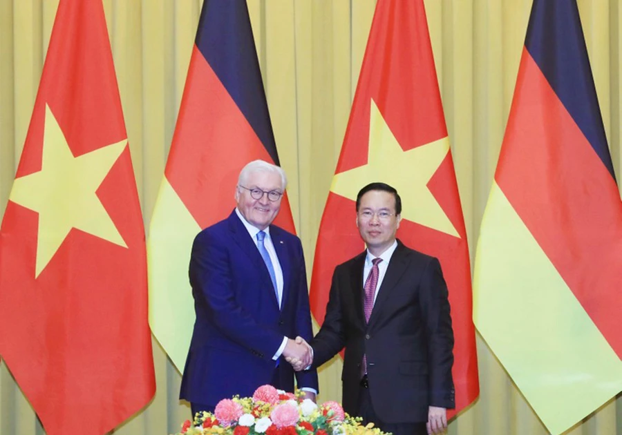 President Vo Van Thuong holds talks with the German President