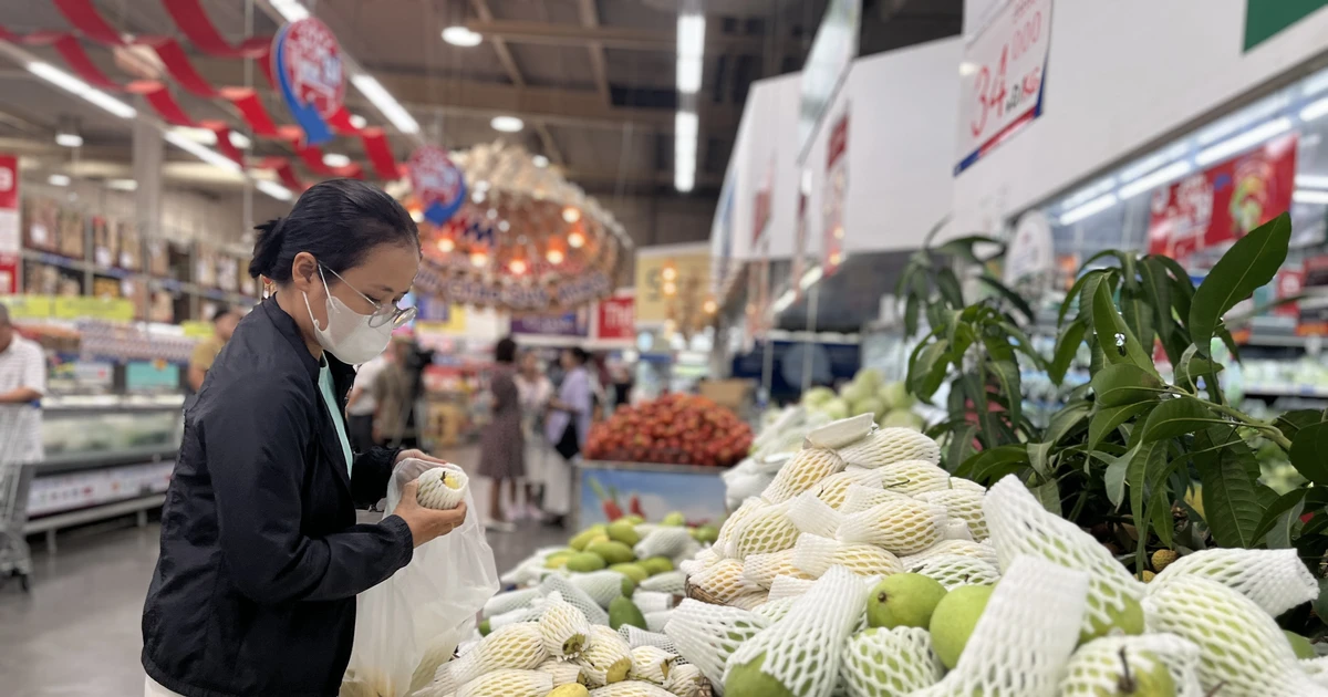 Xoài Đồng Tháp có loại giá còn 9.000 đồng/kg | Báo Pháp Luật TP. Hồ Chí ...