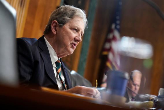 Không có quy tắc nào buộc phiên tòa luận tội phải tuân theo ...