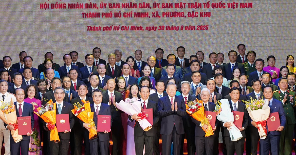 Tổng Bí thư Tô Lâm: Cải cách hành chính là cần thiết để phục vụ nhân dân tốt hơn