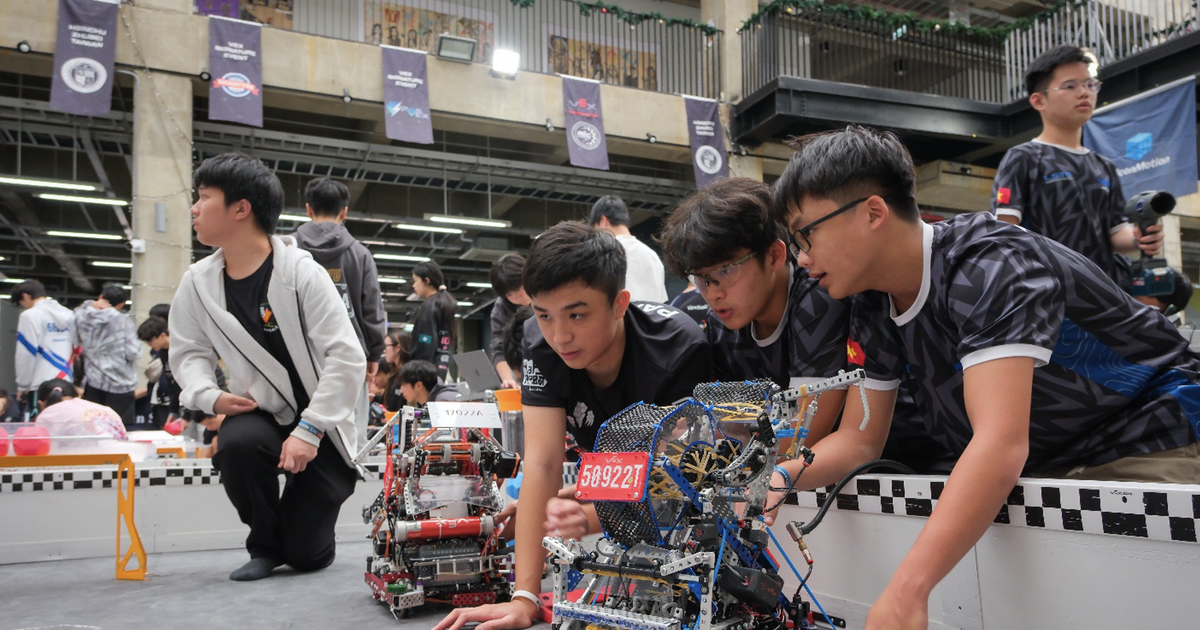 1 trường ở TP.HCM có 3 đội tham dự giải vô địch thế giới VEX Robotics 2026