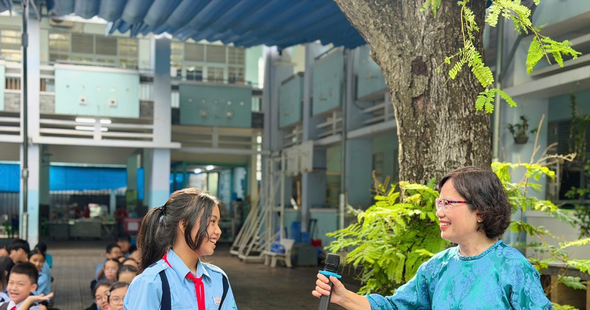 Học sinh TP.HCM học cách tự bảo vệ trước tội phạm mua bán người