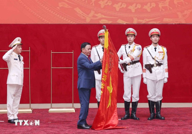 ‘Lá chắn thép’ Cục An ninh nội địa đón nhận danh hiệu Anh hùng