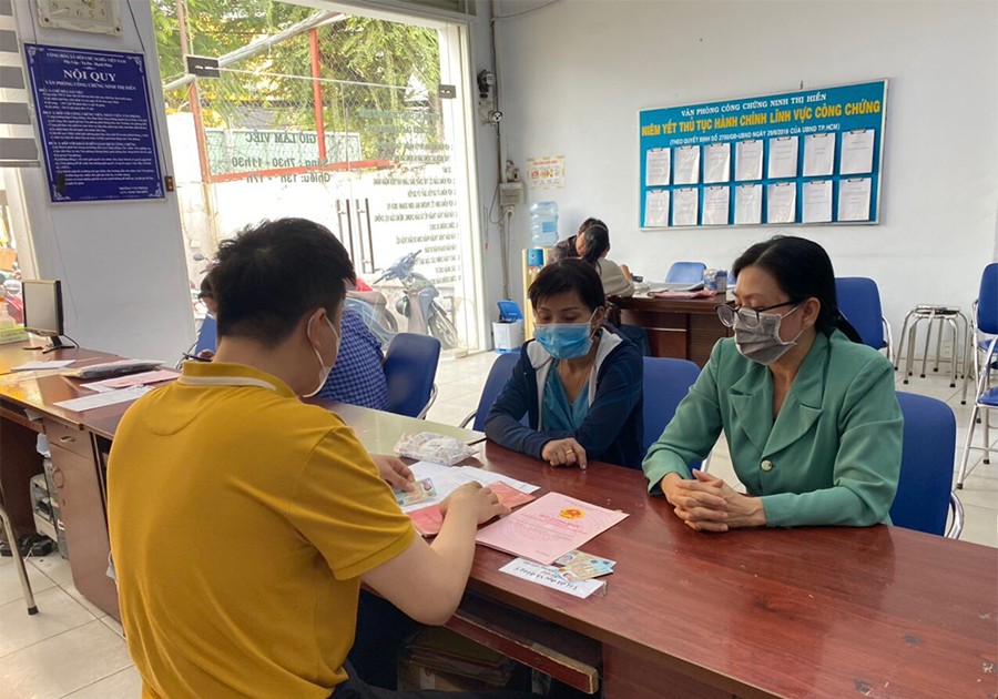 Không chụp ảnh khách ký hồ sơ trước mặt công chứng viên, VPCC sẽ bị phạt đến 10 triệu đồng