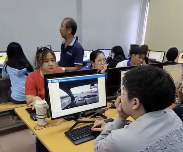 Cục Đường bộ lý giải việc vẫn học, thi môn mô phỏng lái xe