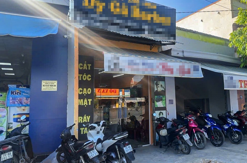 Lý do tòa không chấp nhận chứng cứ bị đơn cung cấp giữa phiên xử