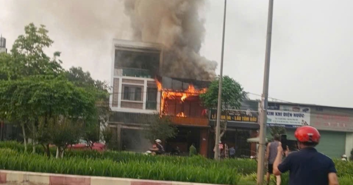 Bắt giữ người đốt nhà hàng của vợ cũ gây cháy lan 3 nhà hàng xóm