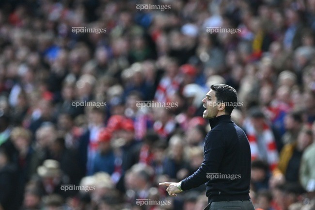 Arsenal sa thải HLV Arteta là tự sát
