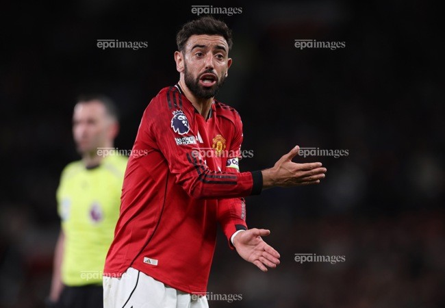 Bruno xứng đáng nhận thẻ đỏ trong trận MU thắng nghẹt thở Liverpool