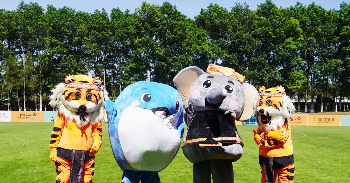 Festival U-14 quốc tế tại Gia Lai nóng rực với dàn mascot cực dễ thương
