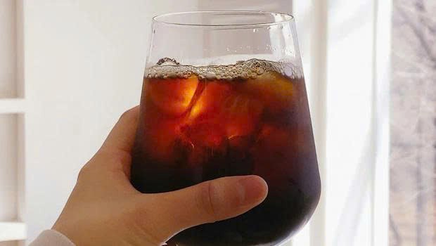 Cà phê nước dừa: Thức uống giúp tỉnh táo và bù điện giải