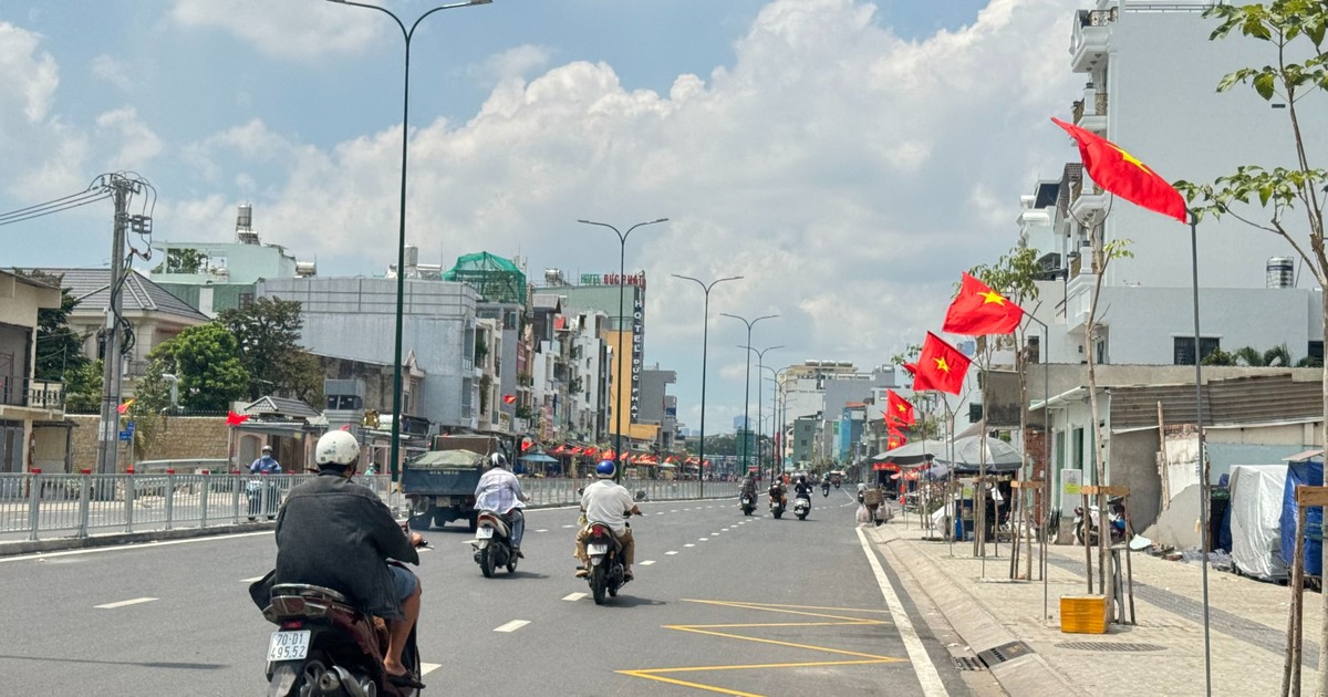 TP.HCM: Khi nào đường Dương Quảng Hàm được mở rộng đồng bộ?