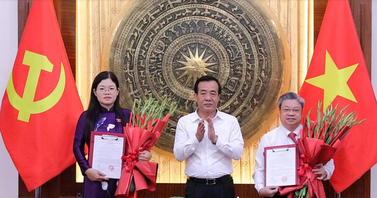 Bà Lương Thị Hoa làm Phó Trưởng Đoàn ĐBQH chuyên trách tỉnh Thanh Hóa