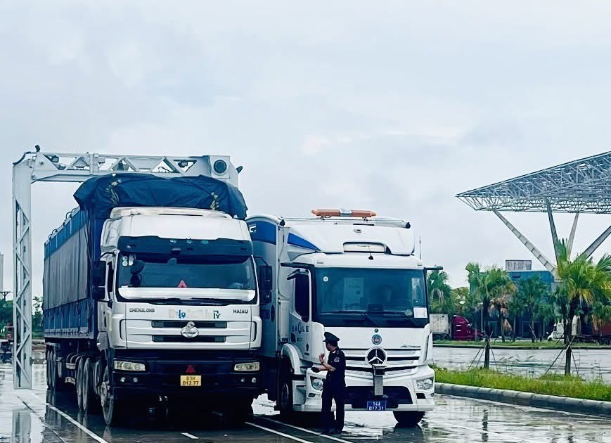 Hải quan thông quan 24/7 dịp nghỉ lễ, không để xảy ra ùn tắc hàng hóa