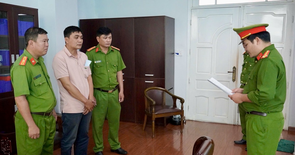 Bắt cựu cán bộ phòng kinh doanh công ty dầu khí Cửu Long