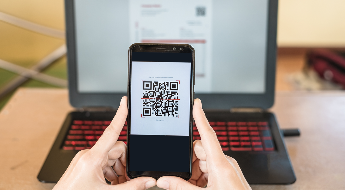 Sẽ triển khai quét mã QR để nộp phí, lệ phí trong sát hạch lái xe | Báo Pháp Luật TP. Hồ Chí Minh