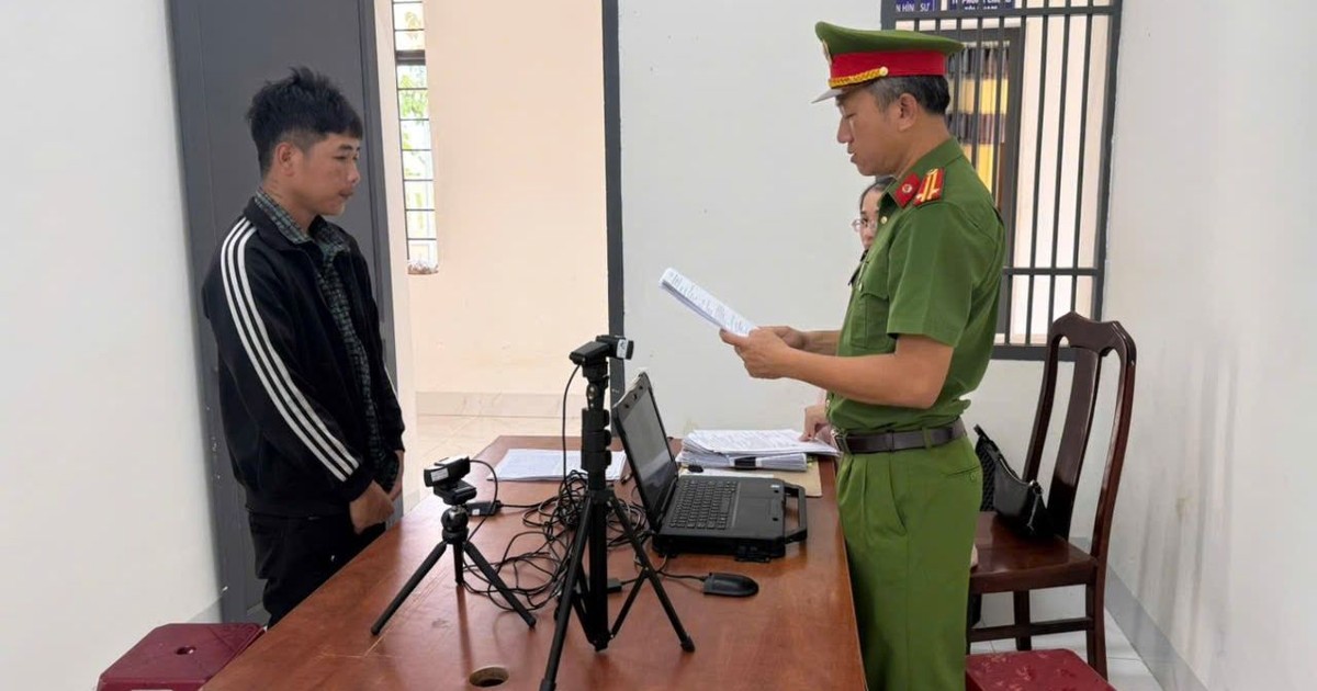 Đánh bạc qua mạng, người đàn ông bị bắt giam