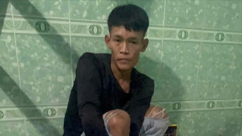 Thanh niên bị bắt sau 10 giờ lẻn vào nhà dân trộm vàng