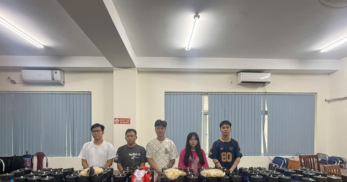 Công an TP.HCM bắt 5 người trong đường dây bán khí cười doanh thu hơn 20 tỷ đồng